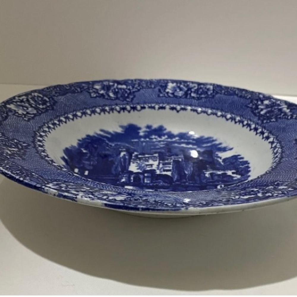 Alhambra England (no trim) 9" Blue & White Vintage Soup Bowl Castle
